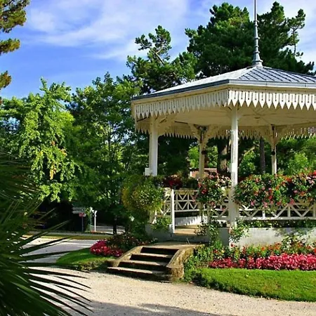 Duplex T2 Avec Balcon Et Terrasse, Les Pieds Dans L'eau, - Fr-1-420-126 * Arcachon